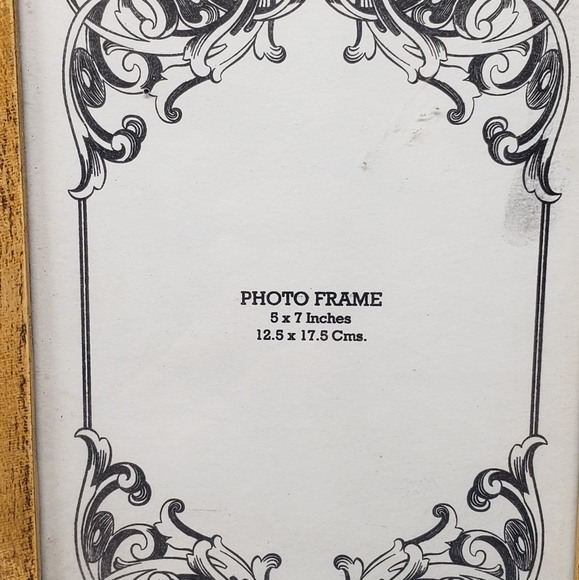 Decorative Table-Top Picture Frame (5"x7") - Picture 5 of 9